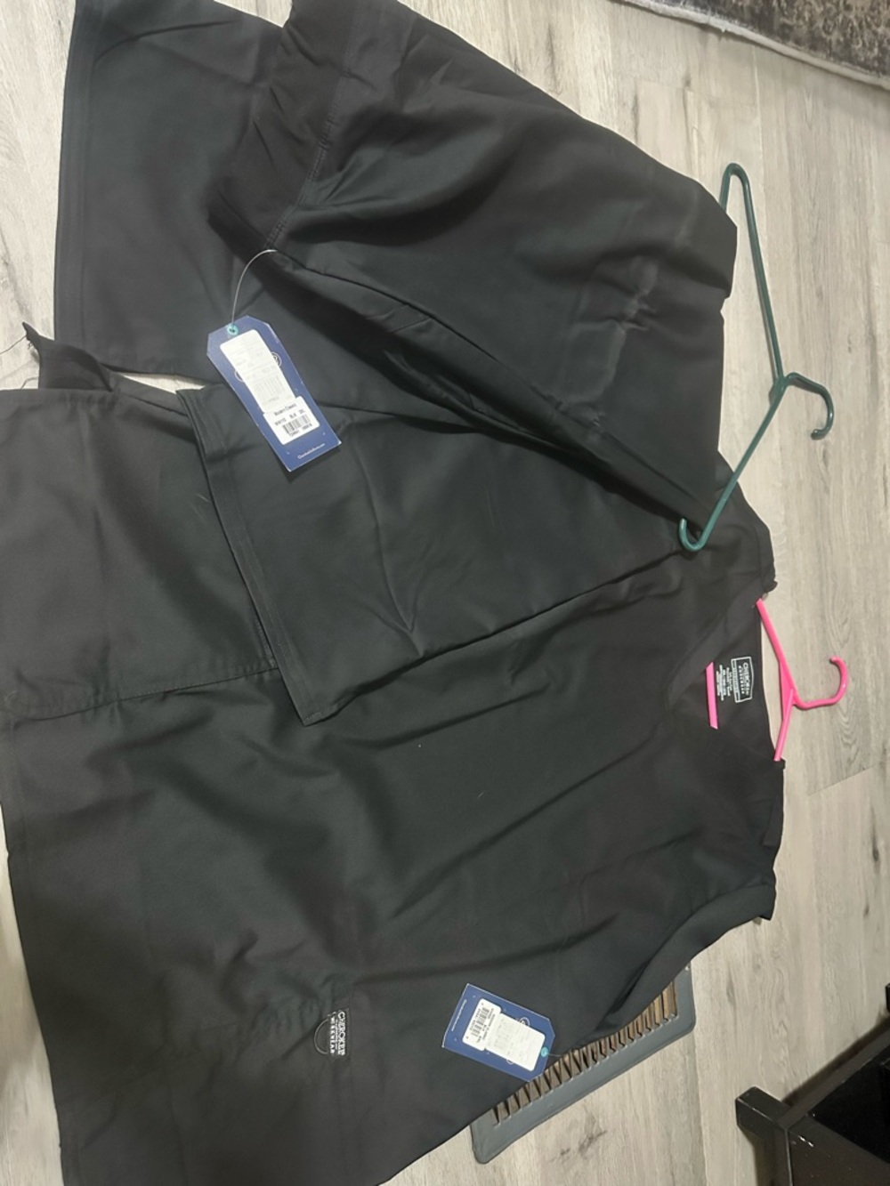 Cherokee Black Modern Classic Scrub Set